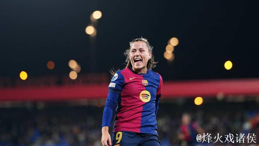 巴萨女足官宣：24岁前锋克劳迪娅-皮纳续约至2029年